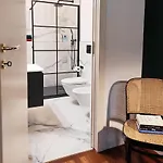 Apartment Centralissimo E Confortevole, Fronte Petruzzelli Bari