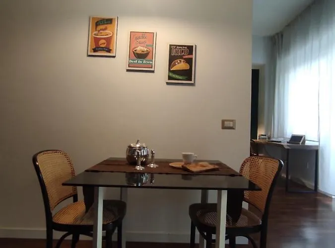 Centralissimo E Confortevole, Fronte Petruzzelli Bari